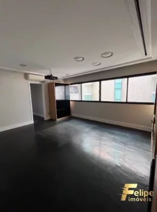 Imagem MAGNÍFICO APARTAMENTO DE FRENTE PARA O MAR NA PRAIA DA COSTA / VILA VELHA