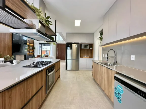 Imagem Casa em Condominio 5 Dormitórios - Bairro Marina