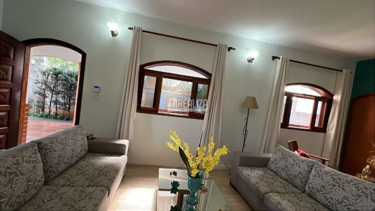 Imagem Casa com 4 dormitórios no Recreio dos Bandeirantes em Uberaba