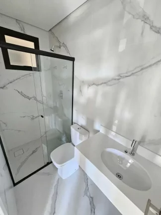 Imagem Apartamento com 2 dormitórios sendo 1 suíte e 1 vaga na Praia dos Amores em Balneário Camboriú