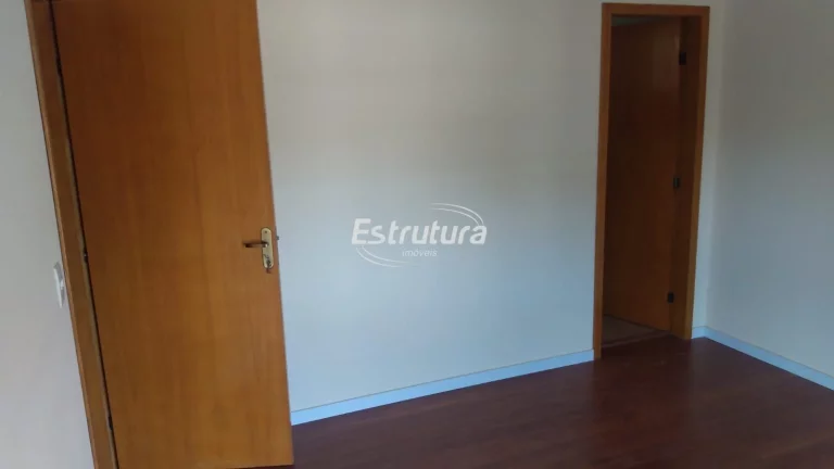 Imagem Casa na pinheiro machado de 2 dormitórios sendo 1 suíte, 2 banheiros e garagem