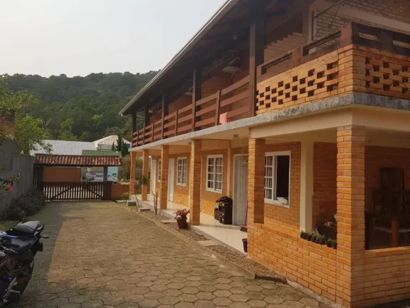 Imagem Pousada para Venda em Porto Belo, Alto pereque, 2 dormitórios, 1 suíte, 1 banheiro, 1 vaga