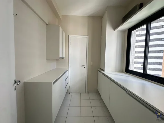 Imagem Apartamento para Venda em Salvador, Pituba, 4 dormitórios, 2 suítes, 5 banheiros, 3 vagas