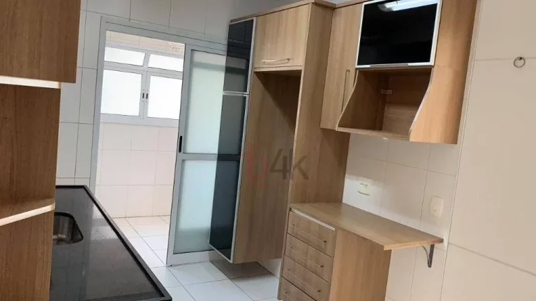 Imagem Apartamento com 3 dormitórios para alugar no Campo Belo SP