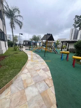 Imagem Apartamento 50m², 2 dormitórios, sendo o de casal com armários planejados, sala 2 ambientes, saca...