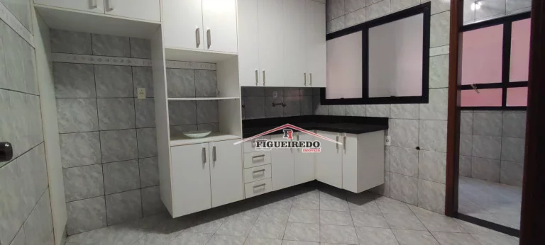 Imagem 3 dormitorio, 2 suite , sala para 2 ampbiente portaria 24 horas