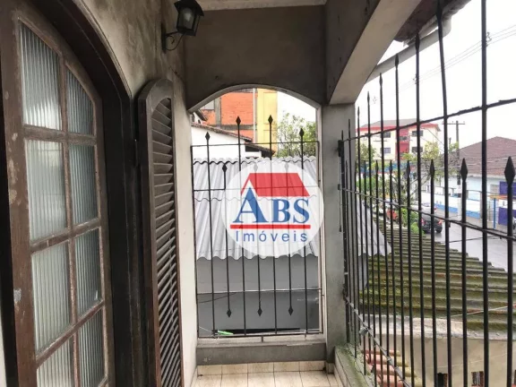 Imagem sobrado com piscina