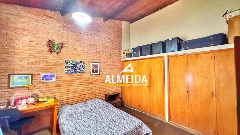 Imagem Casa com 4 dormitórios à venda, 298 m² por R$ 1.300.000,00 - Jardim Claret - Rio Claro/SP