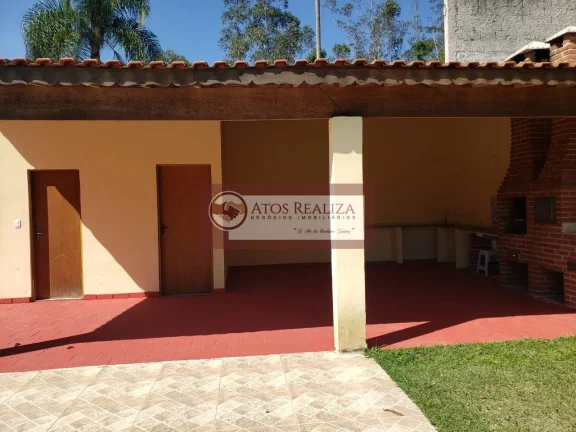 Imagem Casa térrea em Fazenda da Ilha com 4 dormitórios e 3 suítes por R$800k para venda e R$3.5k para locação - 340m² de área útil
