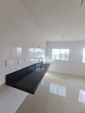 Imagem Apartamento na Praia da Costa com 120m², 3 quartos (1 suíte), 3 vagas, varandas e lazer completo. Andar alto, perto do Shopping Praia da Costa!