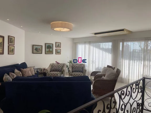 Imagem Cobertura Duplex Impecável com 4 dormitórios sendo 2 suítes, Piscina, Gourmet e 3 Vagas