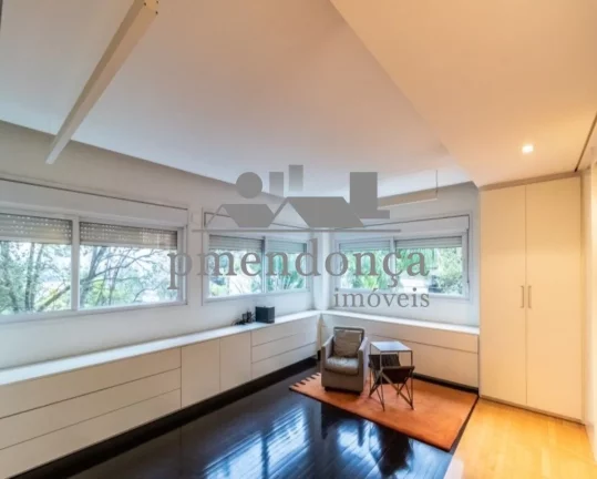 Imagem Apartamento Maravilhoso em Perdizes com vista livre para o Pacaembu, 235m².
