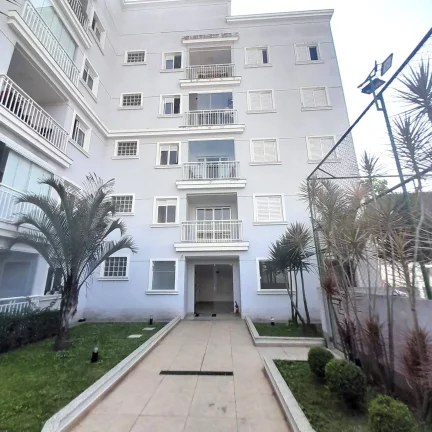 móvel aconchegante com 2 quartos e 2 banheiros com vaga