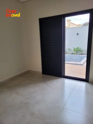 Imagem Casa de alto padrão em condomínio à venda em Ribeirão Preto-SP: 3 quartos, 3 suítes, 1 sala, 5 banheiros, 4 vagas de garagem, 182m².