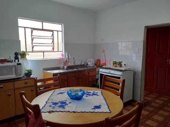 Imagem Casa com Edícula à Venda no bairro Olímpico em São Caetano