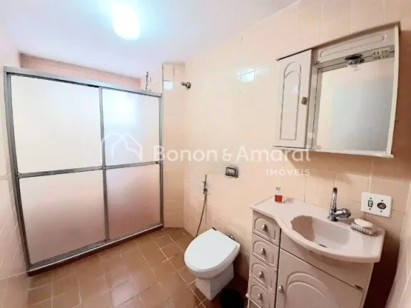 Imagem Excelente apartamento com 3 quartos + 1, sendo uma suíte, todos com armários embutidos, banheiro s...