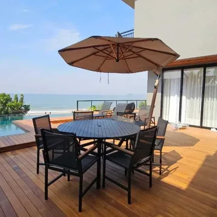 Imagem Casa de Alto Padrão com 4 suítes em Barra Velha/SC