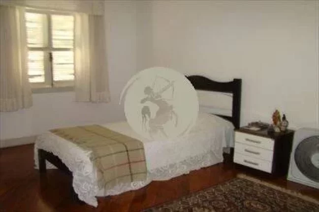 Imagem Sobrado a venda no bairro do Boqueirão em Santos