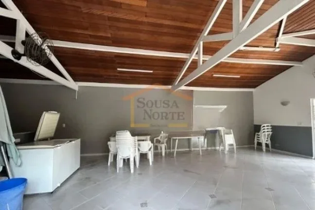 Imagem Casa em condomínio com 90 m². Possui 3 dormitórios, sendo 1 suíte, 3 banheiros, sendo 2 lavabos,...