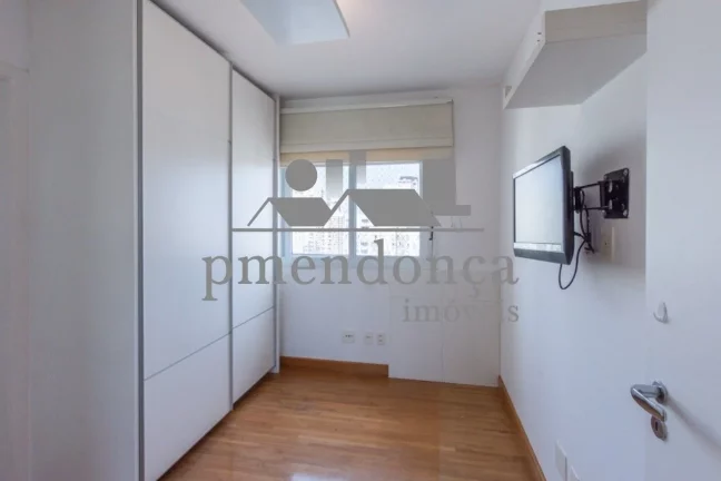 Imagem Apartamento com 146m², face norte, em andar alto com vista incrível para o Parque da Água Branca .