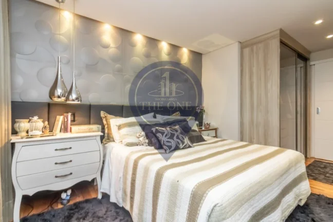 Imagem Imperdível apartamento à venda em São Paulo-SP, Vila Gumercindo: 3 quartos, 3 suítes, 2 salas, 5 banheiros, 3 vagas, 137m².
