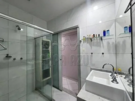 Imagem Copacabana - Residencial › Kitnet com 1 quarto(s) a Venda