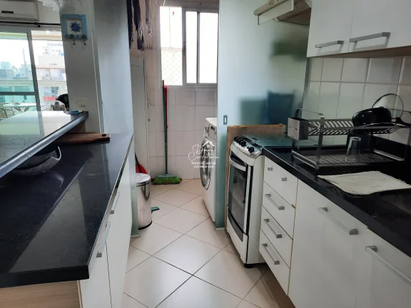 Imagem Apartamento com varanda gourmet e lazer na Enseada