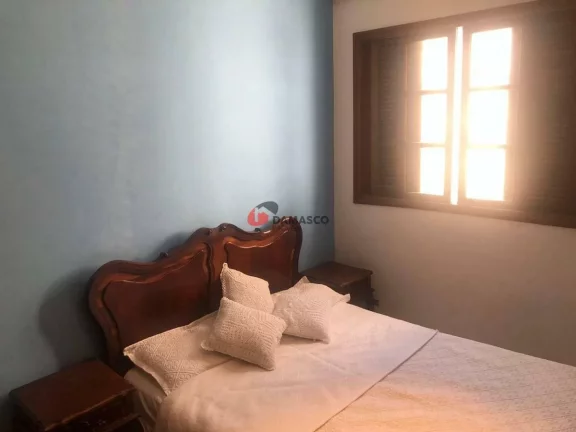 Imagem Sobrado à venda 3 Quartos, 3 Suites, 5 Vagas, 177M², Osvaldo Cruz, São Caetano do Sul - SP
