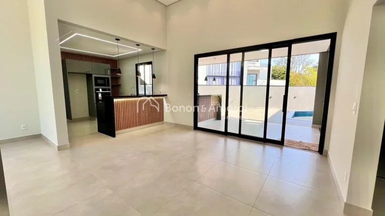 Imagem Apresentamos uma belíssima casa de luxo localizada no exclusivo Condomínio Portal do Jequitibá, e...