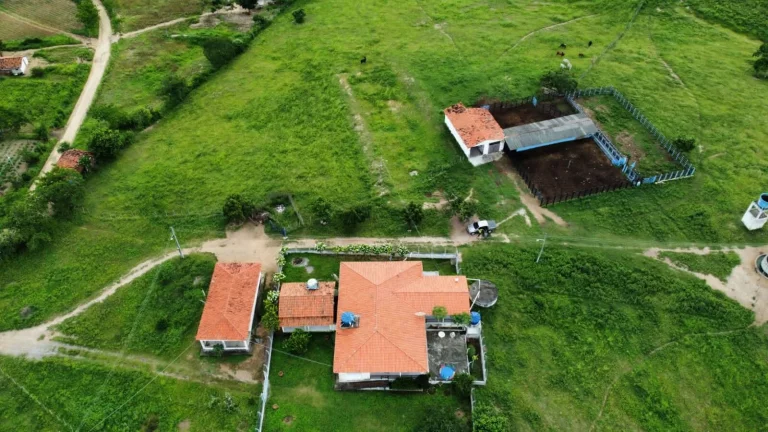 Excelente Fazenda em Belem Paraíba com 270 hectares
