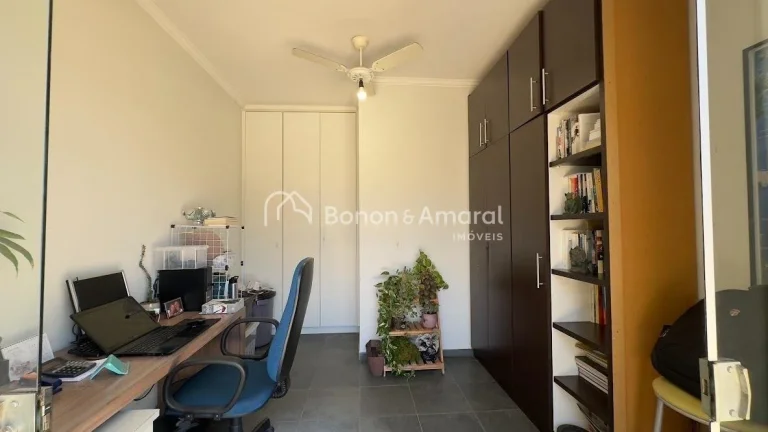 Imagem Casa em condomínio à venda na cidade de Valinhos