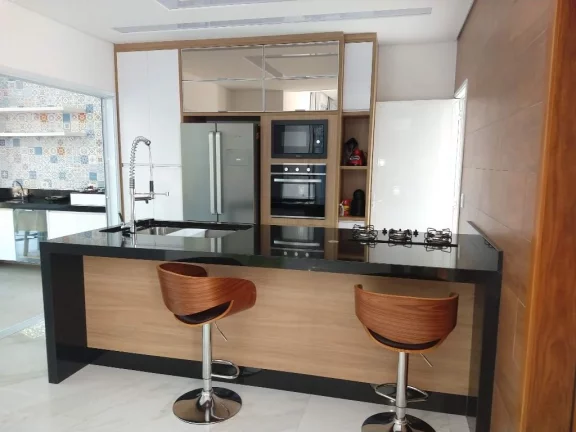 Imagem Sobrado com 3 dormitórios à venda, 320 m² por R$ 2.500.000,00 - Parque Residencial Itapeti - Mogi das Cruzes/SP