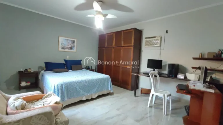 Imagem Casa térrea a venda no bairro Itapoan, Paulínia.

Excelente casa térrea com 540 metros de terreno...
