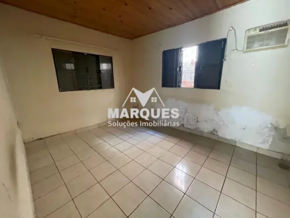 Imagem Imovel com 2 casas terreno de 250m2