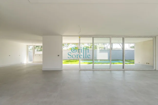 Imagem Casa de Condomínio, Nova à venda em Jardim Cordeiro-São Paulo/SP.