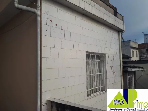 Imagem TERRENO COM 03 CASAS E 01 SALÃO COMERCIAL.