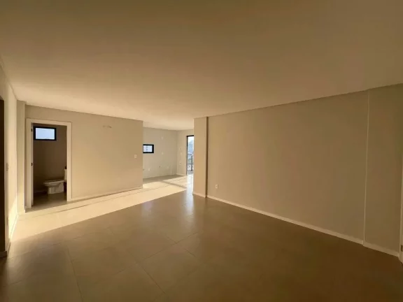 Imagem Apartamento com 3 dormitórios sendo 1 suíte e 2 vagas em Balneário Perequê/SC