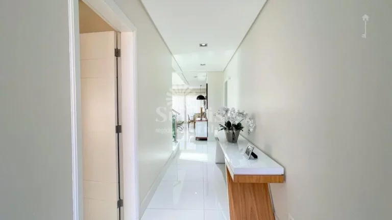 Imagem Casa à Venda no Gênesis 2 | 439 m² AC - 556 m² Terreno - 5 suítes | R$5.268.000 - Santana de Parnaíba/SP