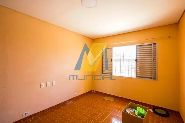 Imagem Casa térrea com excelente distribuição e total privacidade