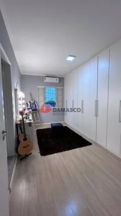 Imagem Sobrado para venda 4 Dormitórios, 1 Suíte , Vila Prudente, São Paulo, SP