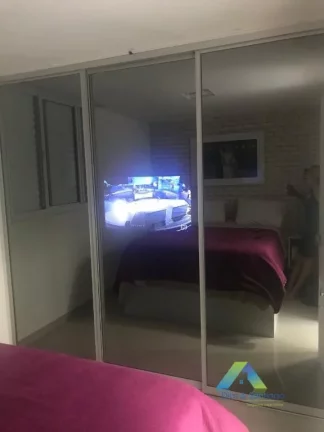 Imagem Lindo Apartamento todo reformado ótima localização a 5 minutos da estação do metro Santos Imigrantes.