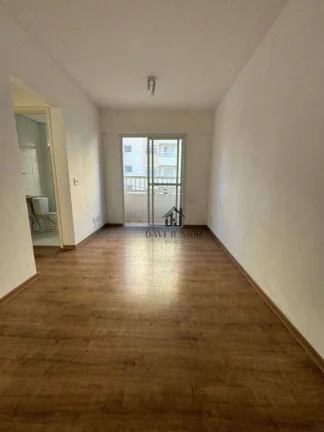 Apartamento com 2 dormitórios à venda, 57 m² por R$ 280.000,00 - Vila Hortência - Sorocaba/SP