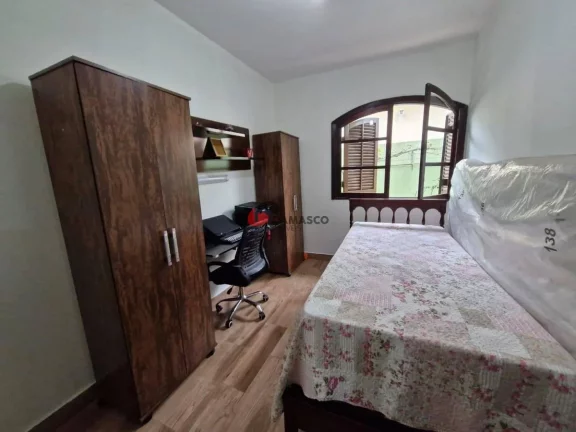 Imagem Casa à venda com 239m², Jardim São Caetano, São Caetano do Sul, SP