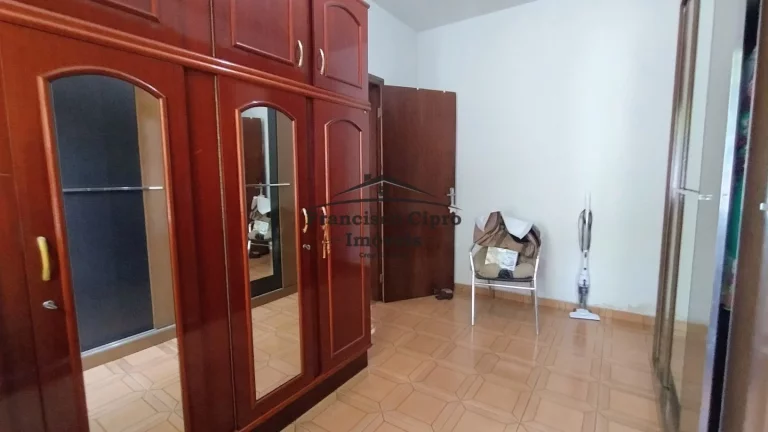 Imagem Casa à venda no bairro Jardim Rony - Guaratinguetá/SP