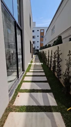 Imagem Casa Alto Padrão em condomínio fechado com 03 suítes localizado no centro Camboriú