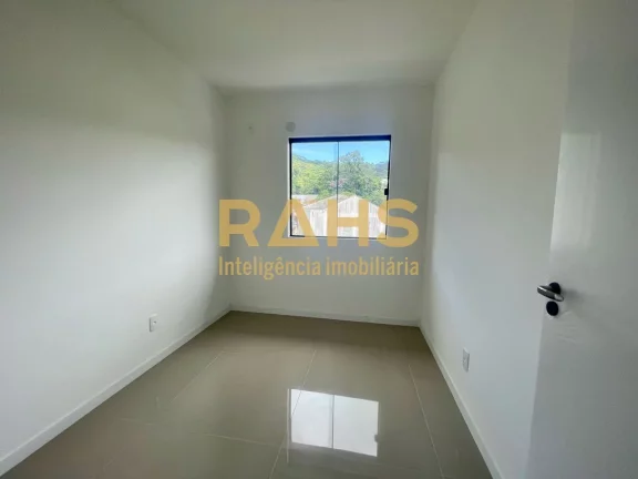 Imagem Apartamento com 2 quartos à venda no Bairro Iririú em Joinville - SC, por R$ 265.000,00. Ótimo ap...
