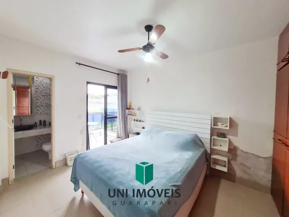 Imagem Apartamento espaçoso a venda de 3 quartos com suíte e área lateral na Praia do Morro em Guarapari