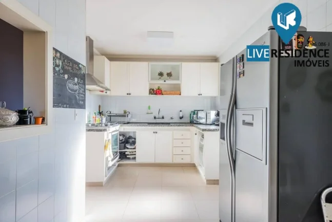 Imagem Linda casa de alto padrão em um terreno de 1000m² Live Residence