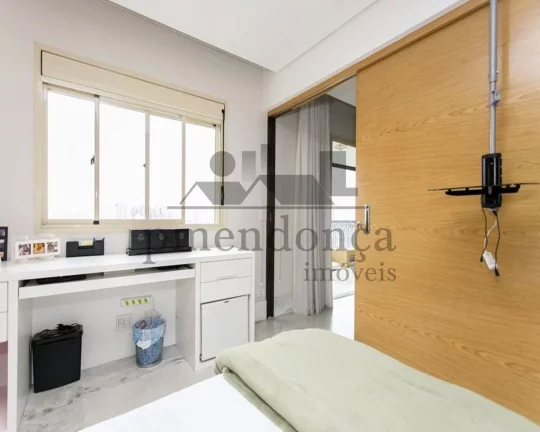 Imagem Apartamento em andar alto com vista espetacular para o Parque da Água Branca.