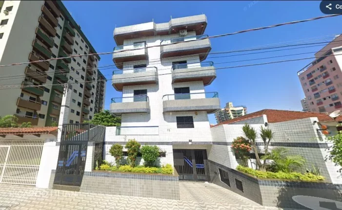 Imagem A VENDA!!! Apartamento com 2 dorms sendo uma suite, duas sacadas e uma vaga no Balneario Tupi.